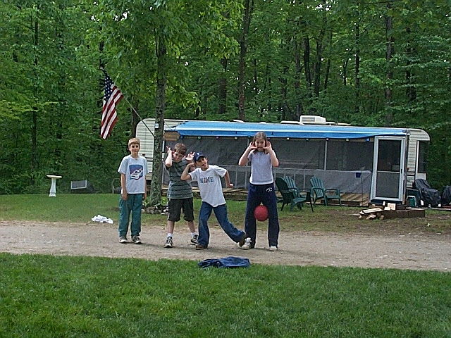 sillykids2001.jpg
